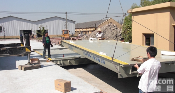 <em>奉贤</em>区<em>地磅</em>上门<em>维修</em>，大<em>地磅</em><em>维修</em>