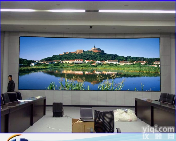 TM-P2.5-32S-SMD2020  柳州医院<em>会议室</em>P2.5<em>高清</em>LED<em>显示屏</em>