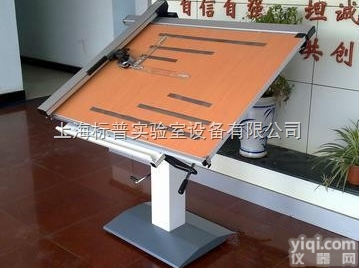 BPKJ-121  手动<em>导轨</em>式磁性板<em>绘图机</em>|工程制图实训装置