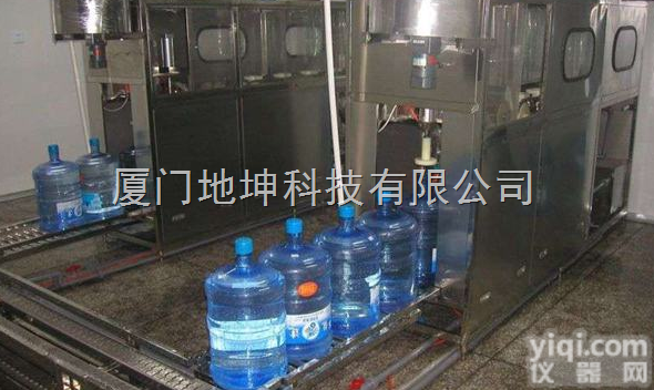 <em>桶装水</em>全自动<em>灌装</em>线（150-1200桶/每小时）