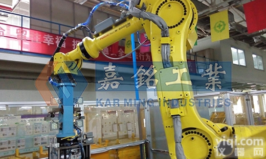 3D双目视觉<em>引导</em>机器人  嘉铭工业自主研发 3D双目视觉<em>引导</em>机器人<em>系统</em> 视觉<em>引导</em>精确抓取、上下料...