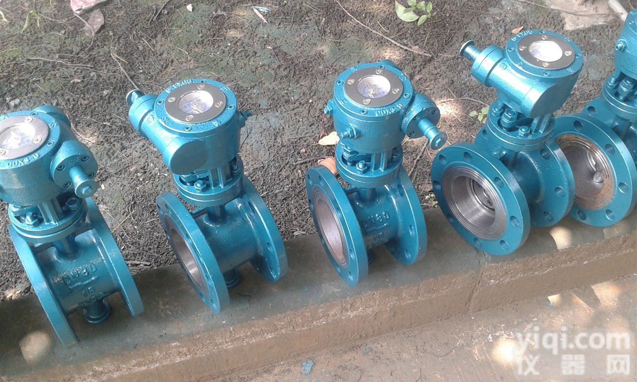 手动阀门，手动<em>法兰</em><em>铸钢</em>型<em>蝶阀</em>