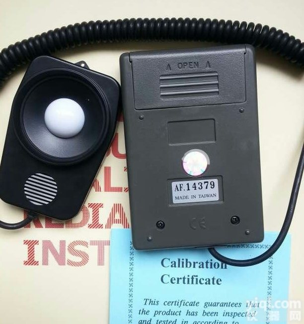 LX-101<em>照度计</em>数字式/光<em>照度计</em>/<em>照度计</em>/<em>光度计</em>