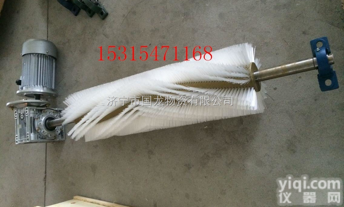 GSQ-1000  滚筒<em>皮带清扫器</em>  济宁清扫器  XQ旋转式清扫器
