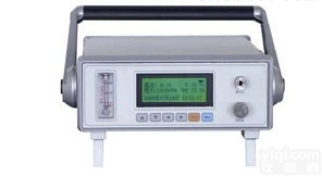 <em>GSM-03型智能微水测量仪</em>