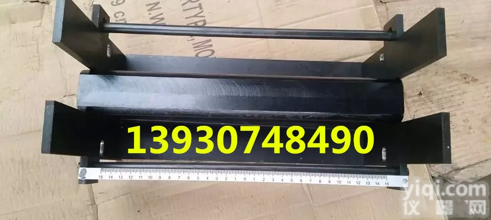 混凝土<em>劈裂</em>夹具 <em>沥青</em>抗<em>劈裂</em> <em>沥青</em>混合料抗<em>劈裂</em>试验夹具