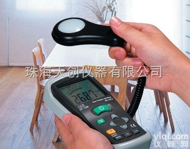 厂家特价直销DT-<em>1309</em>自动量程<em>照度计</em><em>光度计</em>