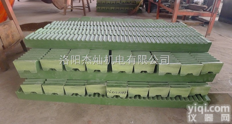 JT-1.6×1.5  <em>提升机</em><em>塑料</em><em>衬板</em>、矿用<em>塑料</em><em>衬板</em>、耐磨<em>塑料</em><em>衬板</em>【材质、价格】