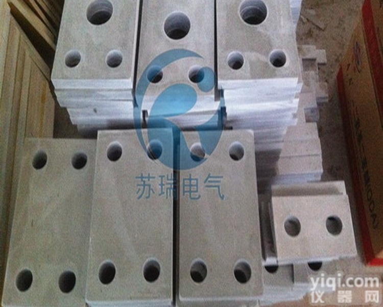 <em>云母</em>板异型<em>加工件</em>