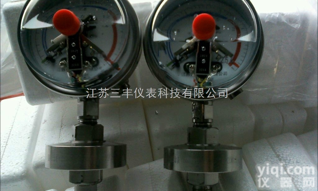 法兰隔<em>膜式</em>电接点<em>压力表</em>