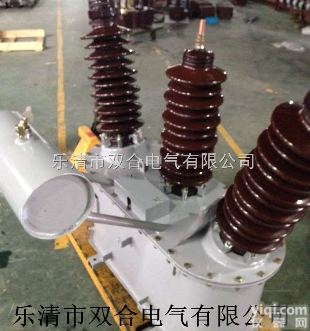 高压柜里安装JLS-10型户外高压<em>计量</em>箱<em>装置</em>