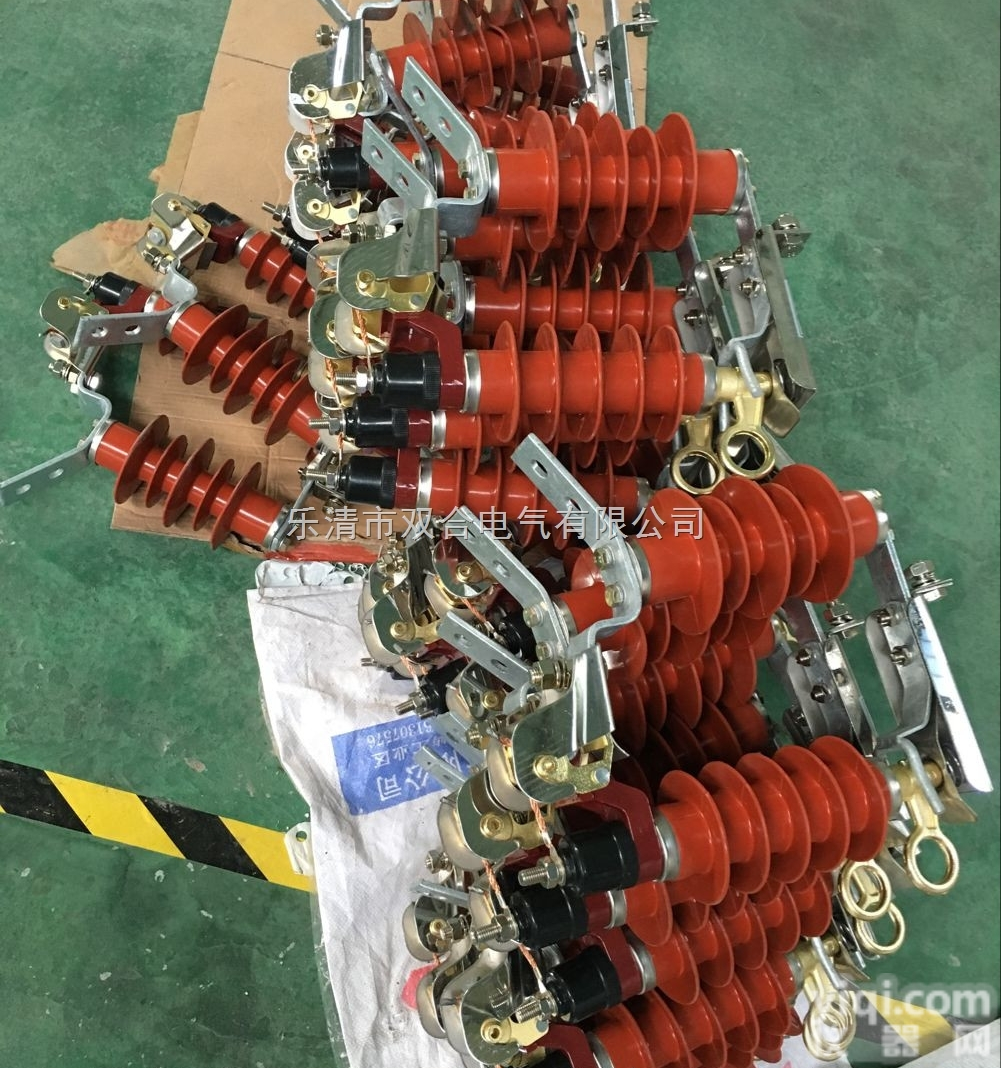 <em>避雷器</em>品PaiHY5WS-17<em>系列</em>氧化锌<em>避雷器</em>图片