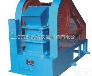 PEF-III 150x250  生产<em>环保型</em><em>鄂式</em><em>破碎机</em>，密封性<em>鄂式</em><em>破碎机</em>/环保