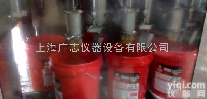 25升<em>灌装机</em>  25升<em>灌装机</em> 25升自动计量润滑油<em>灌装机</em> <em>灌装机</em>械设备