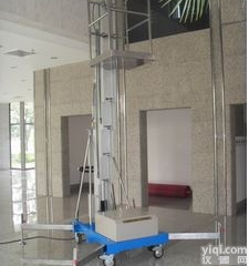 <em>铝合金</em>单桅<em>升降机</em>