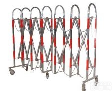 <em>不锈钢</em><em>伸缩</em><em>围栏</em>，安全<em>围栏</em>，<em>不锈钢</em>安全<em>围栏</em>，<em>伸缩</em><em>围栏</em>，折叠式<em>不锈钢</em><em>伸缩</em>围...