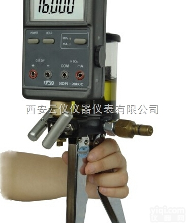 2000C  济宁压力表<em>校验仪</em>/电流<em>测试仪</em>/数字压力<em>校验仪</em>精度