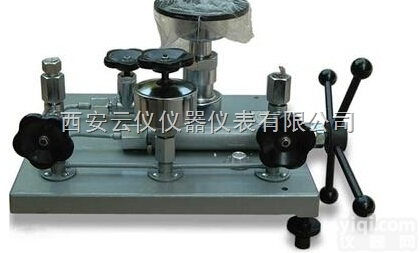 YS-600  青岛<em>YS-600活塞式压力计</em>价格