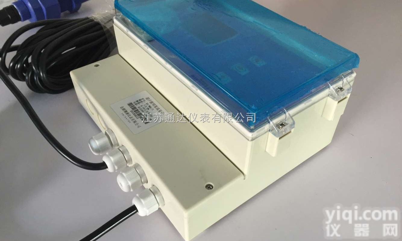 <em>TD-1D  明渠流量计</em>，配套巴歇尔槽测量