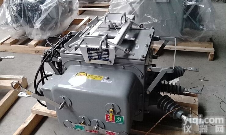 zw20-12/630  2017新型zw20-12户外<em>高压</em><em>真空</em><em>断路器</em>系列