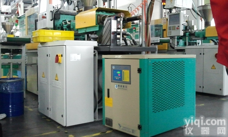<em>注塑</em>专用<em>冷水机</em>，水（风）冷式<em>冷水机</em>