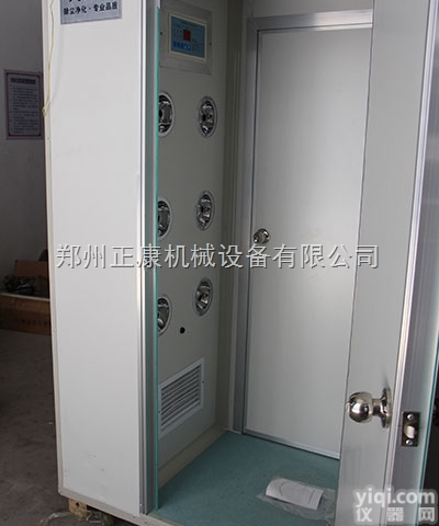 <em>彩钢板</em><em>风淋室</em>  <em>彩钢板</em><em>风淋室</em>厂家 河南<em>彩钢板</em><em>风淋室</em>种类报价