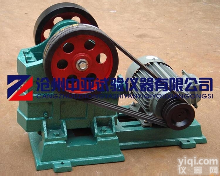 <em>PE60</em>×100  <em>鄂式</em><em>破碎机</em><em>PE60</em>×100