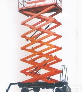<em>剪叉式</em><em>升降平台</em>定制