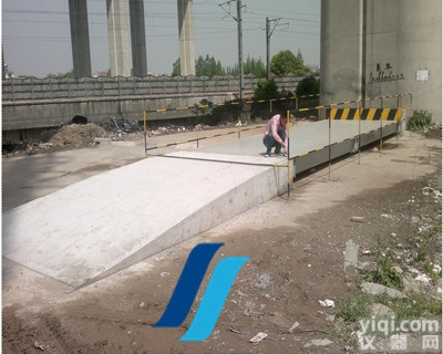 <em>佘山</em>半挂车过磅秤-3×16米80吨数字式<em>汽车衡</em>