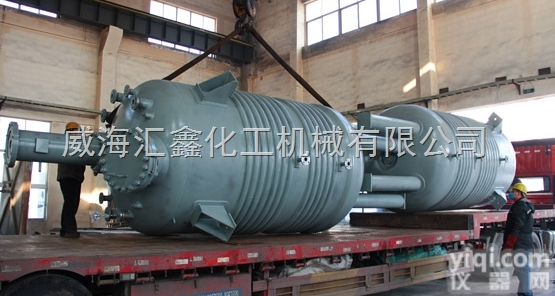 <em>生产型</em>高压反应釜，<em>生产型</em>制药反应釜
