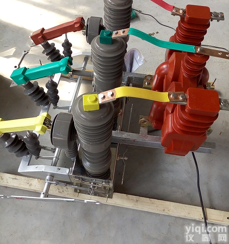 zw32-12P/630  泰高户外10kv<em>预付费</em>柱上智能<em>高压</em>断路器