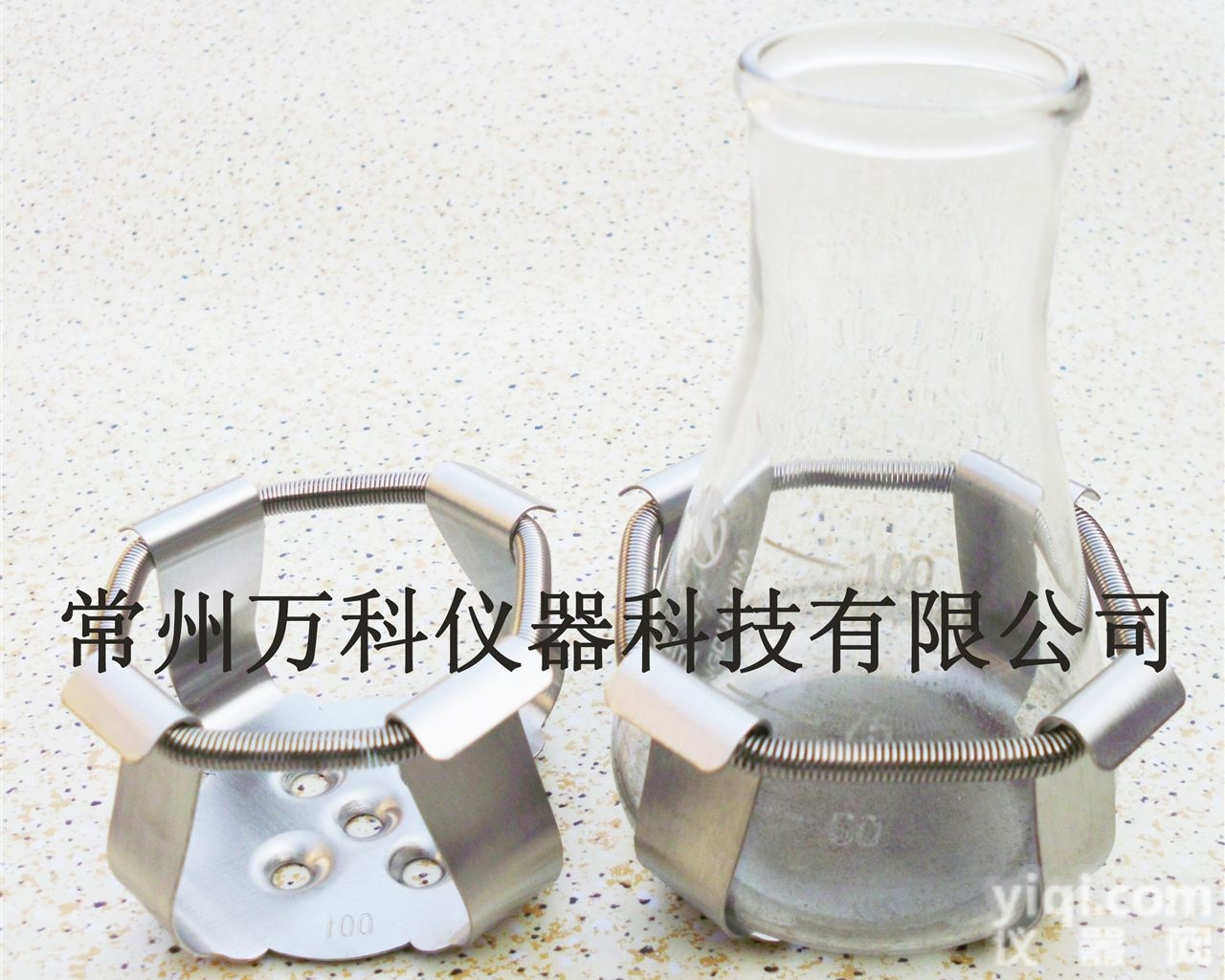 100ml <em>500ml</em> <em>1000</em>  出售各个规格型号烧瓶万用夹具