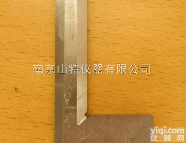 <em>刀口</em><em>角尺</em>200X125  <em>刀口</em>形直<em>角尺</em>200X125，<em>刀口</em>形<em>角尺</em>，<em>刀口</em><em>角尺</em>，量块