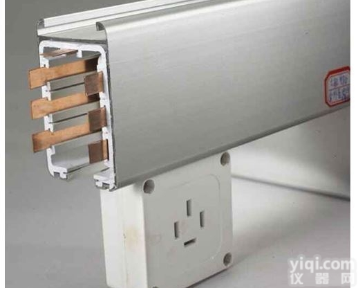 <em>照明</em><em>母线槽</em><em>使用方法</em>