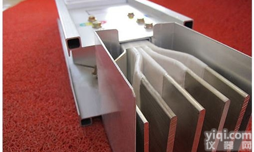 CMC密集绝缘<em>母线槽</em><em>定制</em>