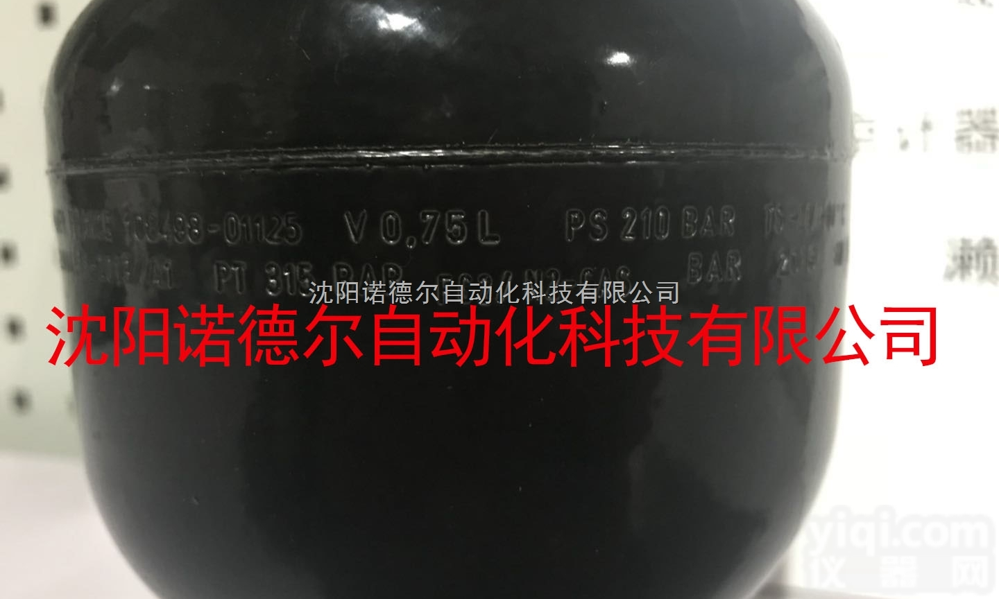 现货ELM 0.75-210/00/AF <em>01102</em>奥<em>莱尔</em><em>蓄能器</em>