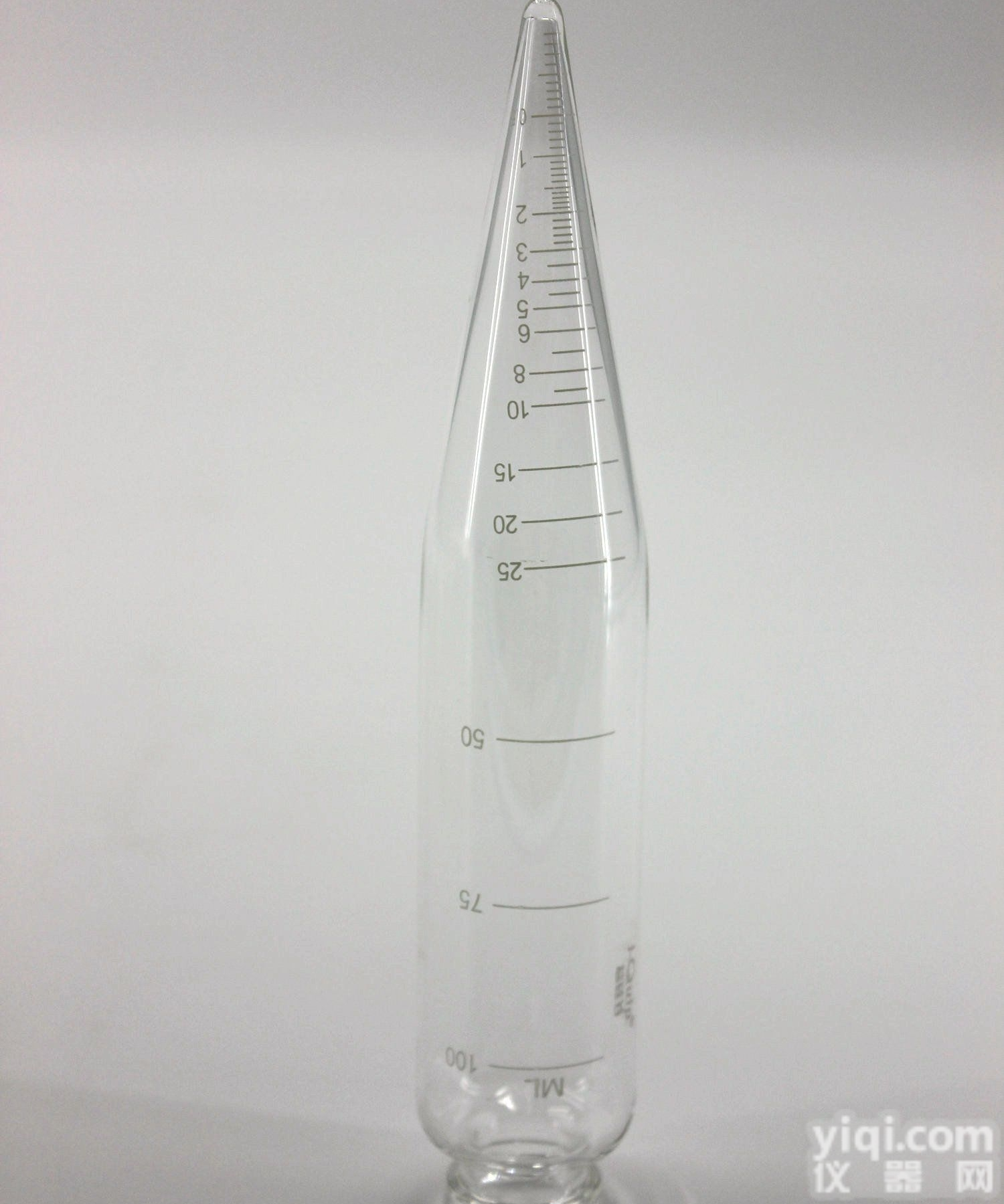 O6149  芯硅谷 锥形底石油离心管,带<em>刻度</em>,高硼硅<em>玻璃</em>,100ml