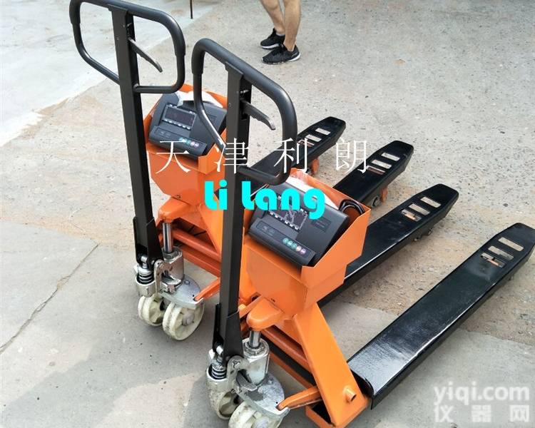 1吨2吨3吨  铁岭丹东锦州<em>营口</em><em>鞍山</em>供应电子叉车秤