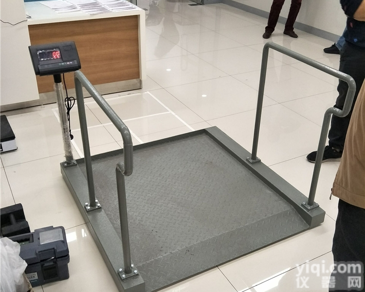 SCS  1米乘1米病床透析<em>电子秤</em>|天津<em>河西区</em>200kg轮椅秤