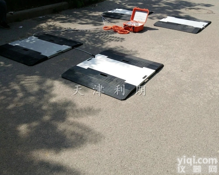 SCS10T  济宁四轮<em>客车</em><em>轮轴</em>检测便携式轴重秤价格