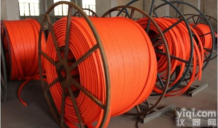 <em>无缝</em><em>滑触线</em>2定制