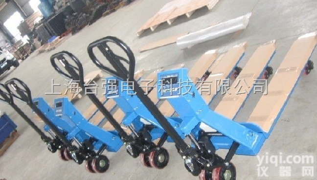 ycs  扬州手动拖车称 <em>无锡</em><em>叉车</em>搬运秤 <em>无锡</em>不锈钢<em>叉车</em>磅价格