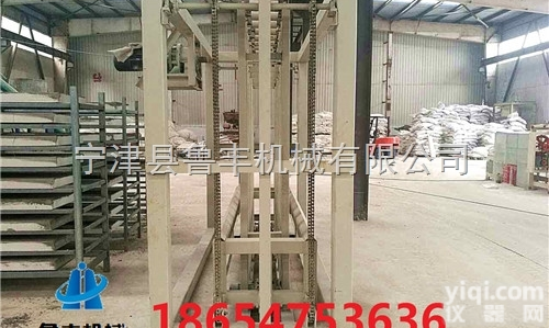 LF  德州鲁丰 FS保温<em>外墙</em>板<em>生产线</em>耐水性优越