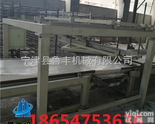 LF  山东鲁丰 fs外墙<em>保温</em>板<em>生产线</em>强度高耐潮