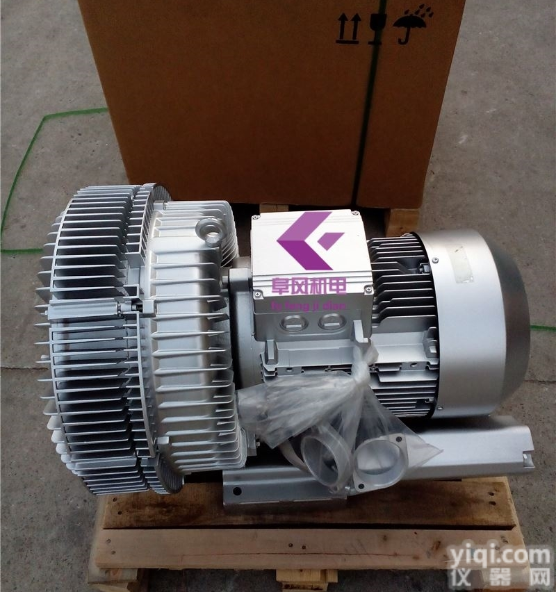 双<em>叶轮</em><em>高压</em>旋涡式<em>鼓风机</em>