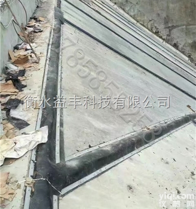 三复合盖板<em>批发价</em>  厂家<em>直销</em>三元乙丙防渗复合盖片