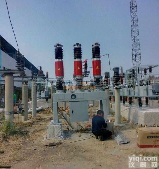 LW8-40.5  LW8-40.5成都户外六氟化硫<em>高压</em>断路器<em>固定</em>式