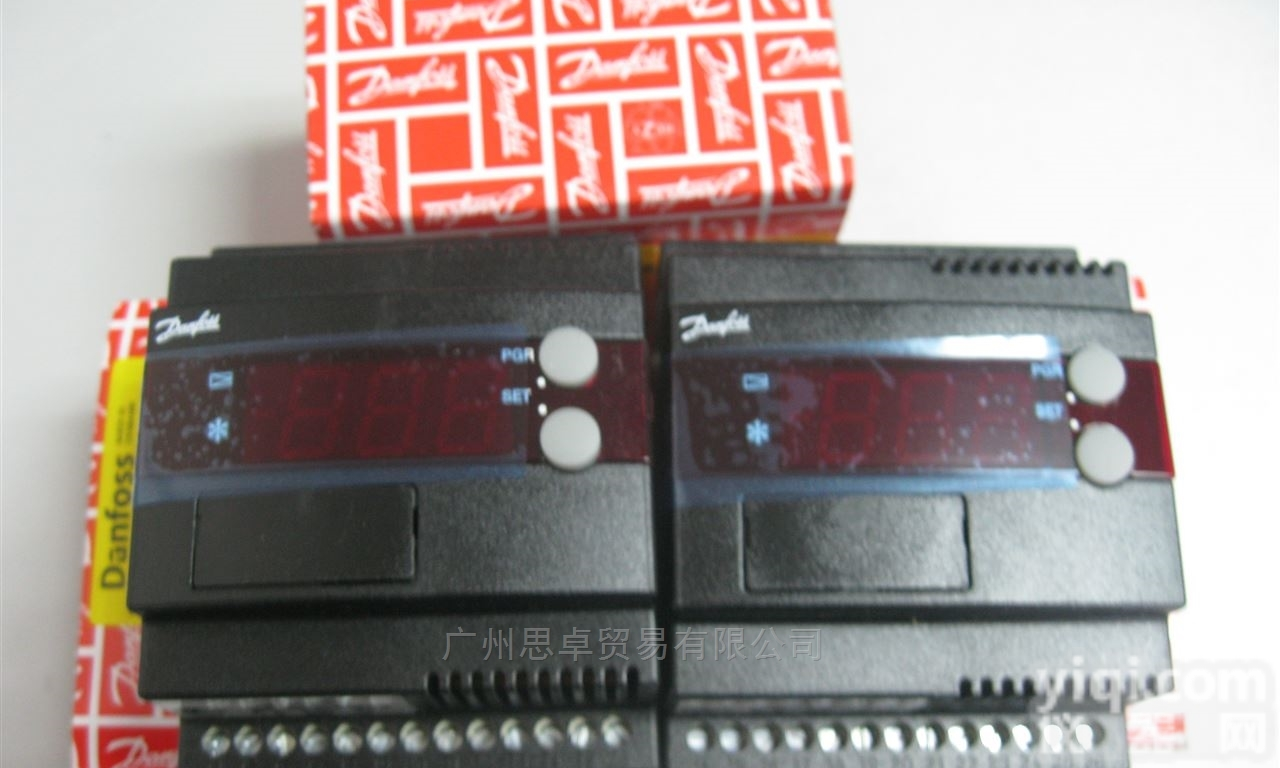 EKC312/084B7250  丹佛斯电子<em>膨胀阀</em><em>控制器</em>