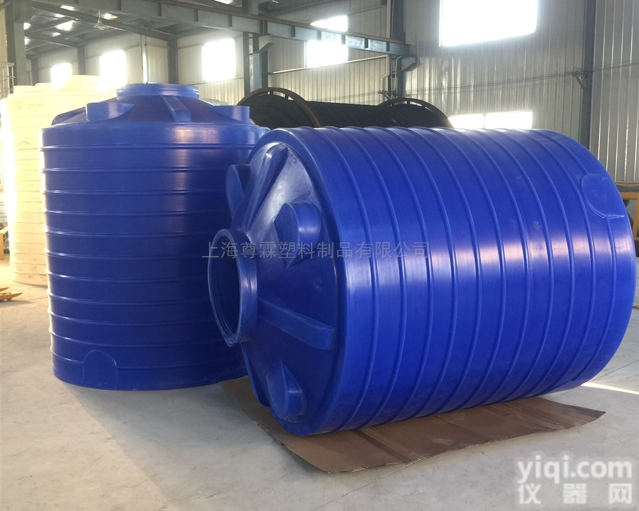 PT-3000L  3吨塑料圆柱水箱|3<em>立方</em>PE<em>储罐</em>