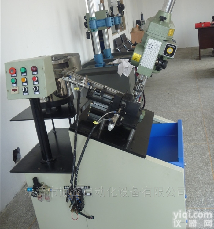 sq010  沧州<em>螺母</em>自动<em>攻丝机</em>报价